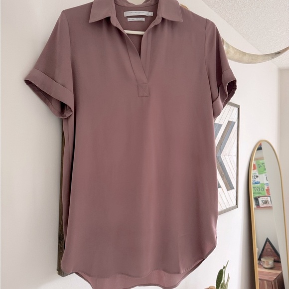Short Sleeve Contemporary V-Neck Blouse - Picture 6 of 6